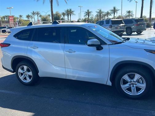 Wind Chill Pearl 2023 Toyota Highlander L