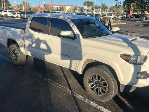 2021 Toyota Tacoma TRD Sport