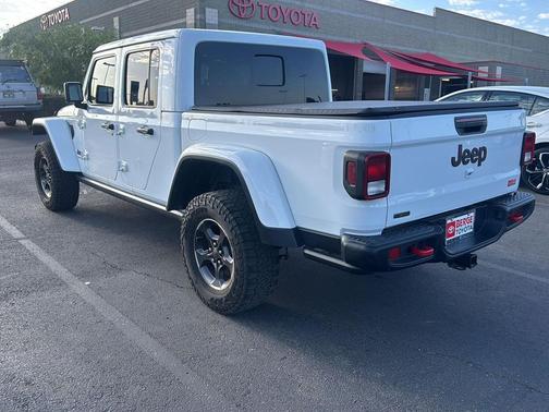 Bright White Clearcoat 2023 Jeep Gladiator Rubicon