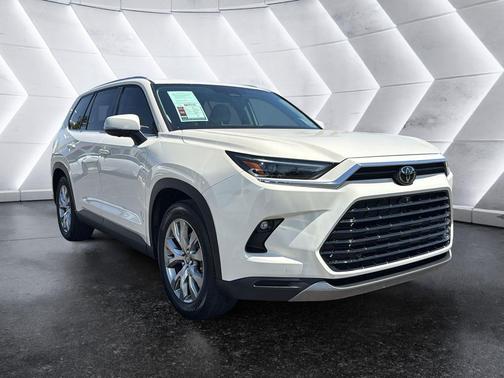Coastal Cream 2024 Toyota Grand Highlander Limited