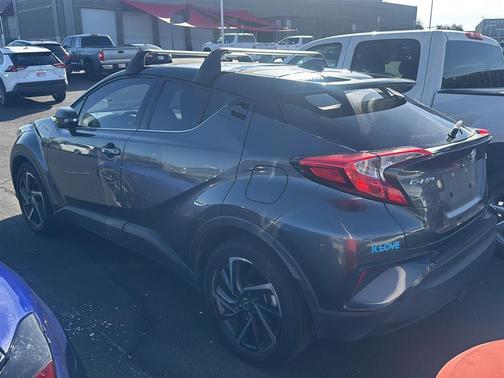 2022 Toyota C-HR Limited