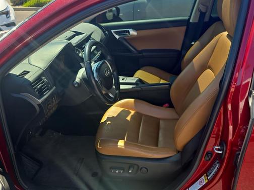 2012 Lexus CT 200h Premium