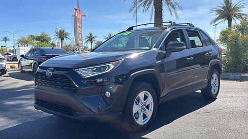 2019 Toyota RAV4 Hybrid XLE