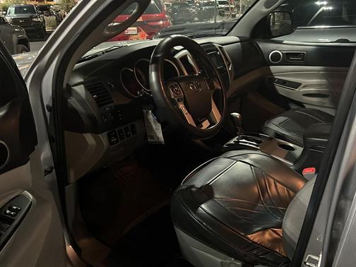 2014 Toyota Tacoma Base