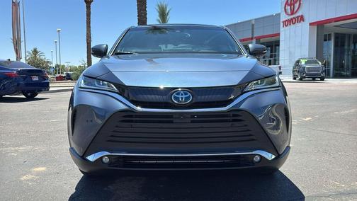 Coastal Gray Metallic 2024 Toyota Venza Limited