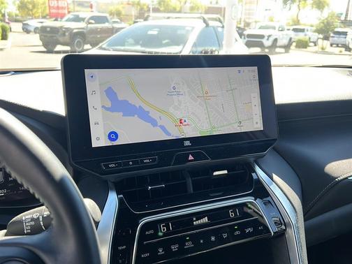 Coastal Gray Metallic 2024 Toyota Venza Limited