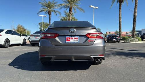 2018 Toyota Camry SE