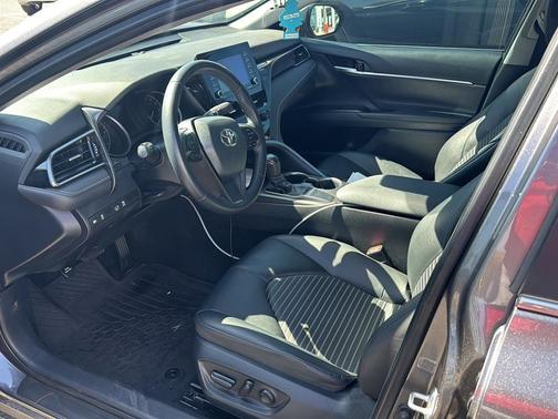 Predawn Gray Mica 2024 Toyota Camry SE