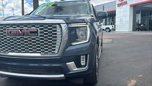 Dark Sky Metallic 2021 GMC Yukon XL Denali