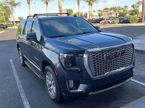 Dark Sky Metallic 2021 GMC Yukon XL Denali
