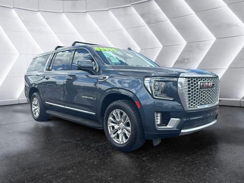 Dark Sky Metallic 2021 GMC Yukon XL Denali