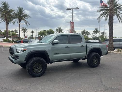 2022 Toyota Tacoma TRD Off Road