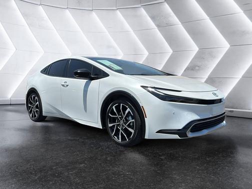 Wind Chill Pearl 2025 Toyota Prius Plug-In Hybrid XSE Premium