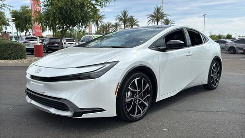 Wind Chill Pearl 2025 Toyota Prius Plug-In Hybrid SE