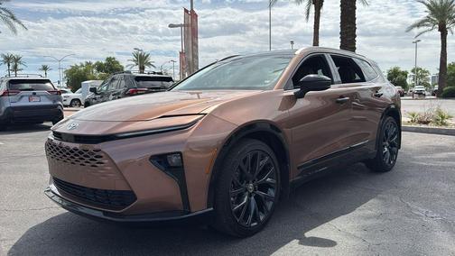 2025 Toyota Crown Signia Limited