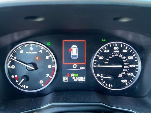 Crystal White Pearl 2022 Subaru Outback Limited