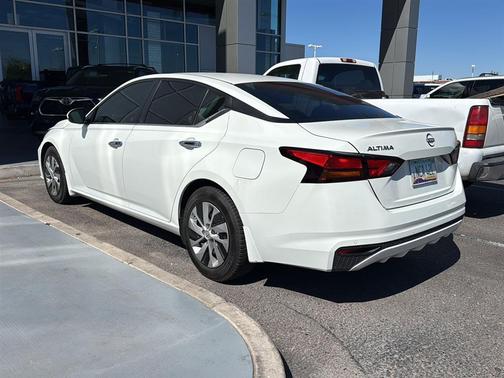 2023 Nissan Altima S FWD