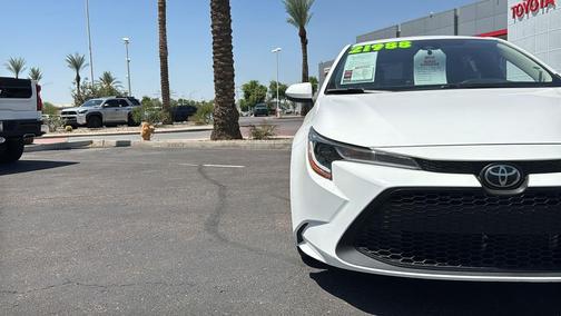 Super White 2021 Toyota Corolla LE