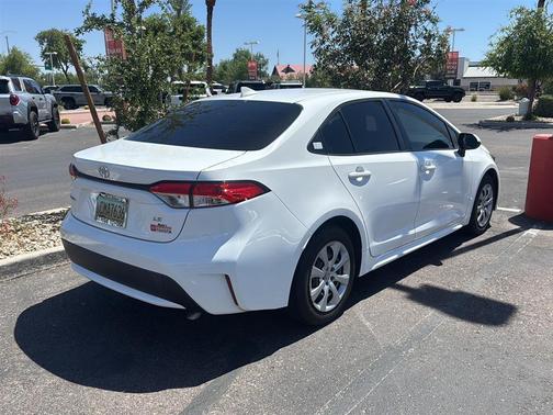 Super White 2021 Toyota Corolla LE