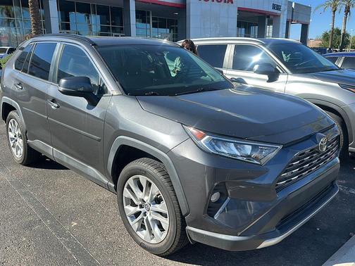 2019 Toyota RAV4 Limited