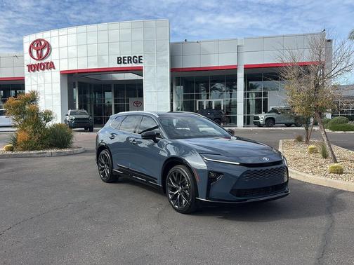 2025 Toyota Crown Signia Limited