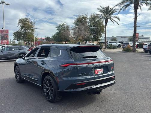 2025 Toyota Crown Signia Limited