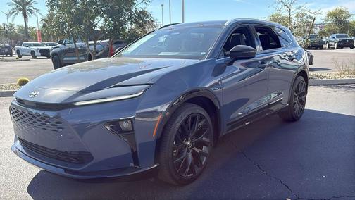 2025 Toyota Crown Signia Limited