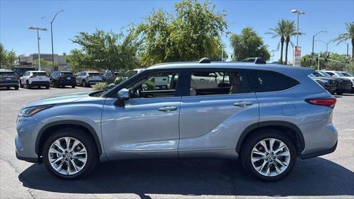 2022 Toyota Highlander Limited