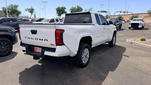 Ice Cap 2026 Toyota Tacoma SR5