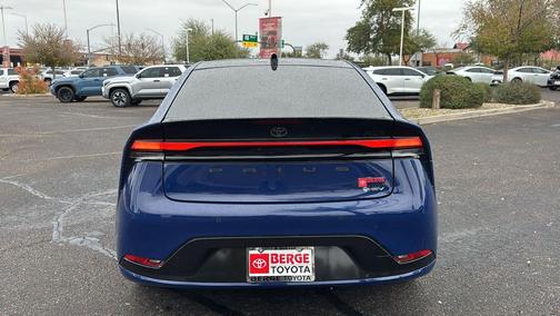 2025 Toyota Prius XLE