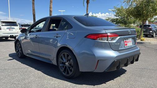 2024 Toyota Corolla Hybrid SE
