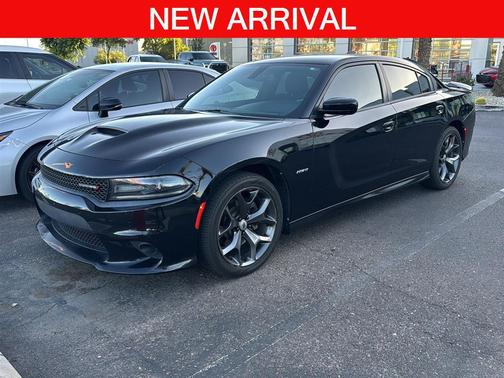 Pitch Black Clearcoat 2019 Dodge Charger R/T