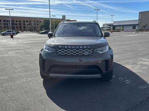 2021 Land Rover Discovery P300 S