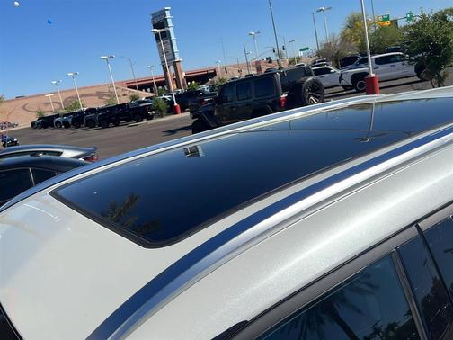 Wind Chill Pearl 2022 Toyota Highlander Platinum