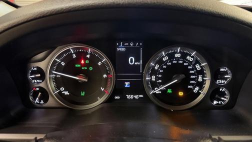 2017 Toyota Land Cruiser Base