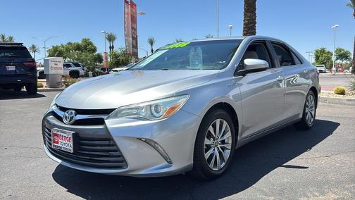 2015 Toyota Camry Hybrid XLE