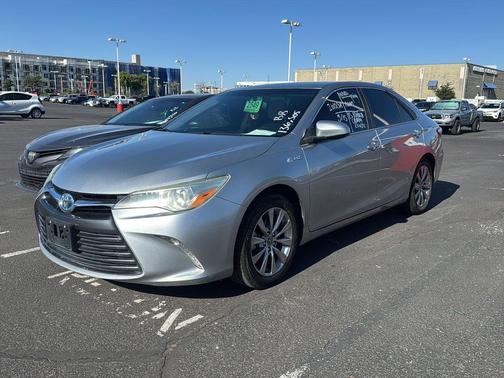 2015 Toyota Camry Hybrid XLE