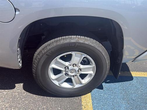 Silver Sky Metallic 2021 Toyota Tundra SR5