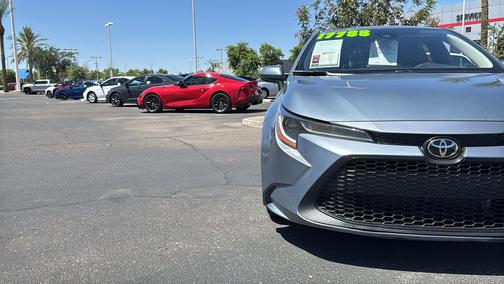 Celestite Gray Metallic 2022 Toyota Corolla LE