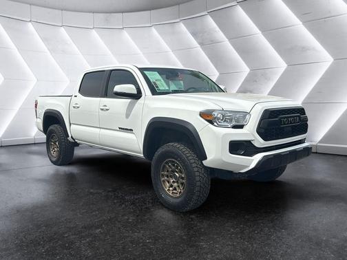 Ice Cap 2023 Toyota Tacoma Trail Edition