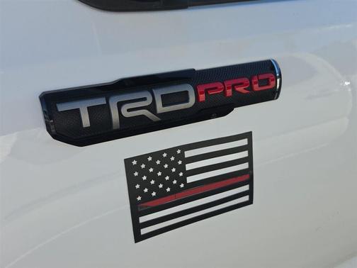 Super White 2020 Toyota Tacoma TRD Pro