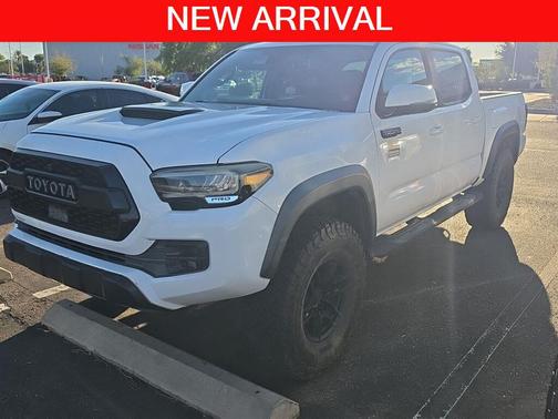 Super White 2020 Toyota Tacoma TRD Pro