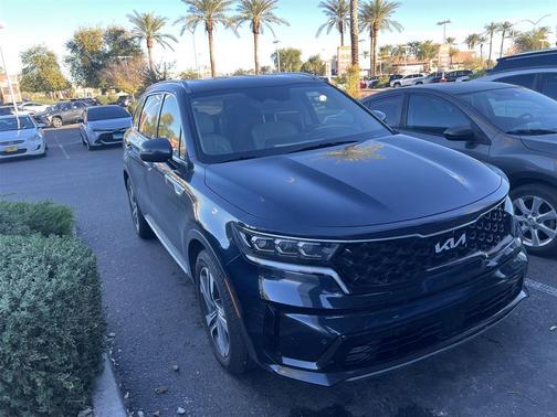 2022 Kia Sorento Plug-In Hybrid SX