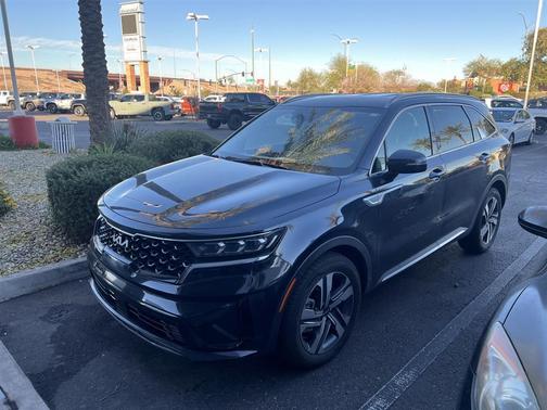 2022 Kia Sorento Plug-In Hybrid SX