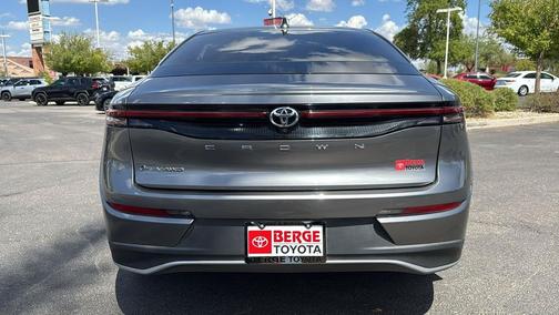 2024 Toyota Crown XLE
