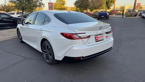 Wind Chill Pearl 2026 Toyota Camry XLE