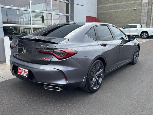 2022 Acura TLX A-Spec