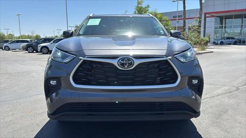 2024 Toyota Highlander XLE