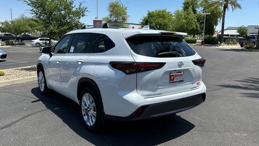 2026 Toyota Highlander Limited