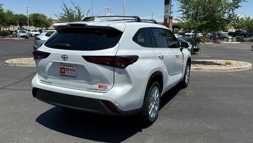 2026 Toyota Highlander Limited